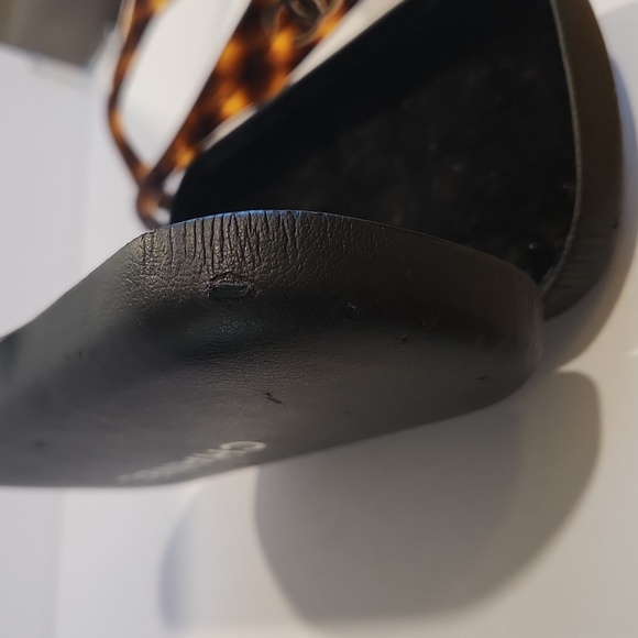 Chanel Tortoise Shell Gold CC Sunglasses w/Chanel Case - Picture 15 of 16